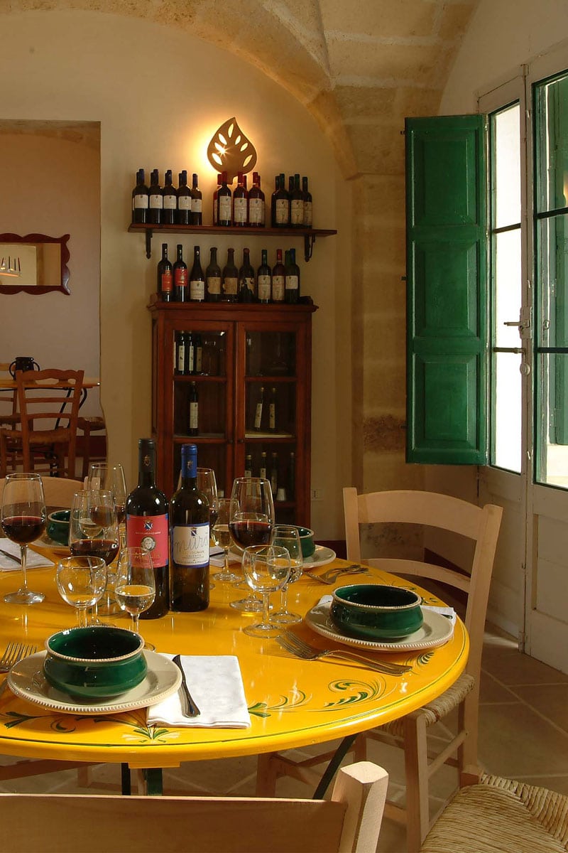 Degustazione con Servizio al Tavolo Degustazione vini e cucina salento servizio al tavolo