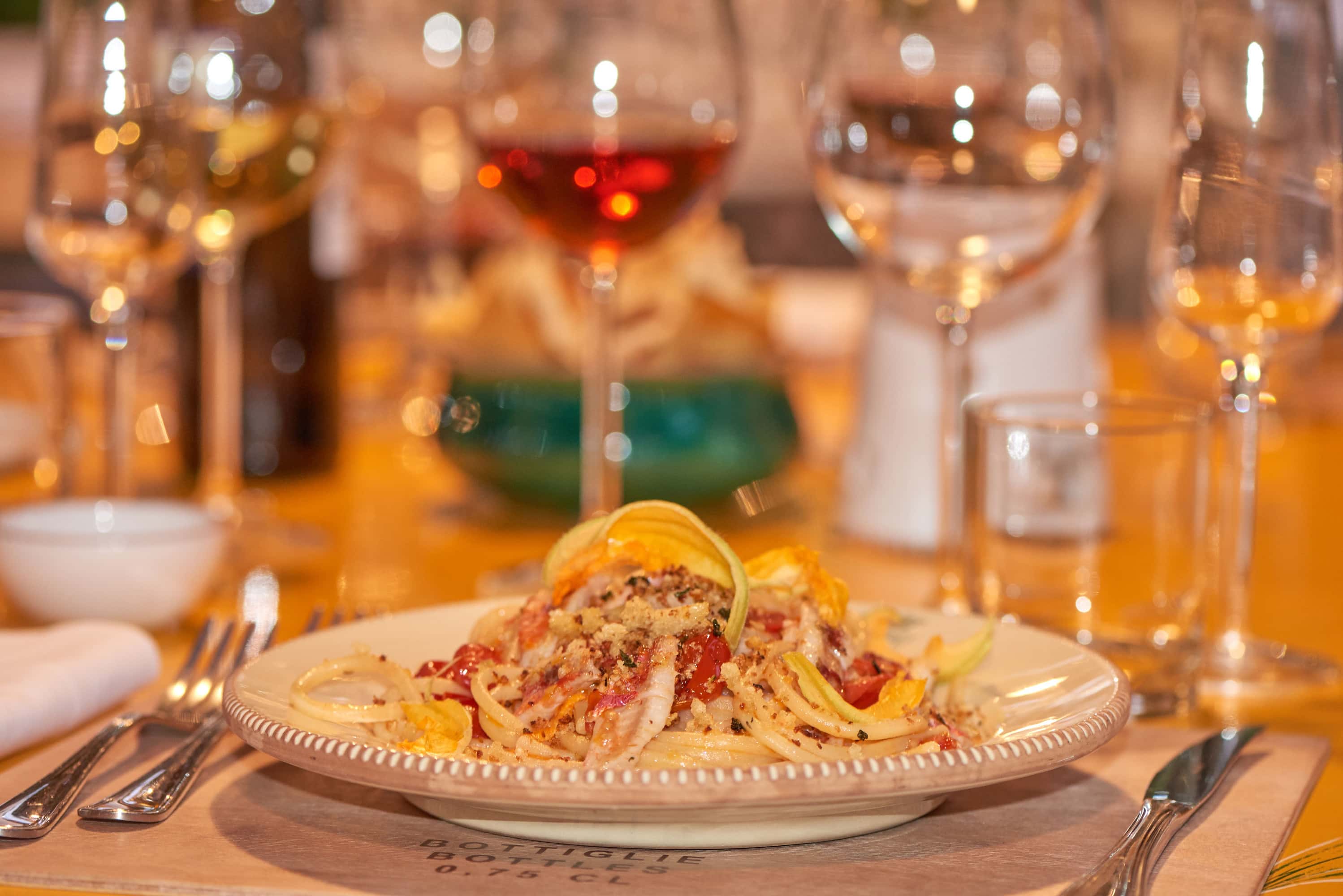 piatto spaghetti cena guarini vini e cucina scorrano